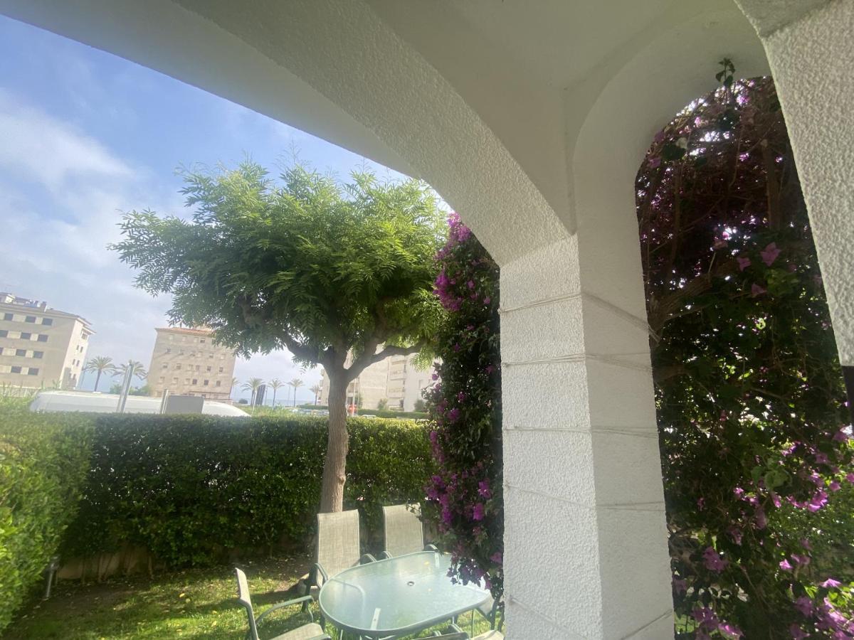 R17 Casa Merce Rodoreda Calafell Exteriér fotografie